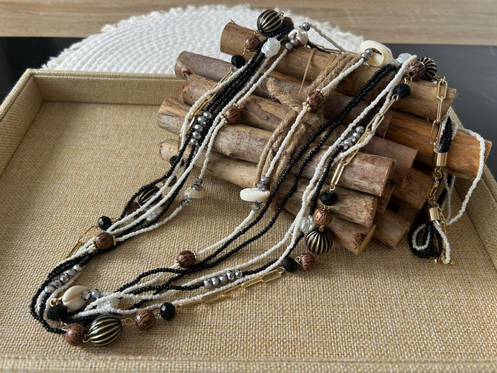 Collier Authentique En Coquillages Naturels - Longueur Environ 48 Cm, Occasion En Bon état, Style Bohème